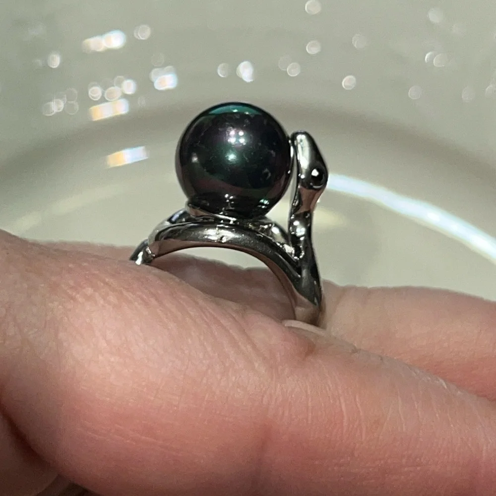 Vintage Silver Snake Swallowing Black Pearl  Ring Sz 6.5 EUC